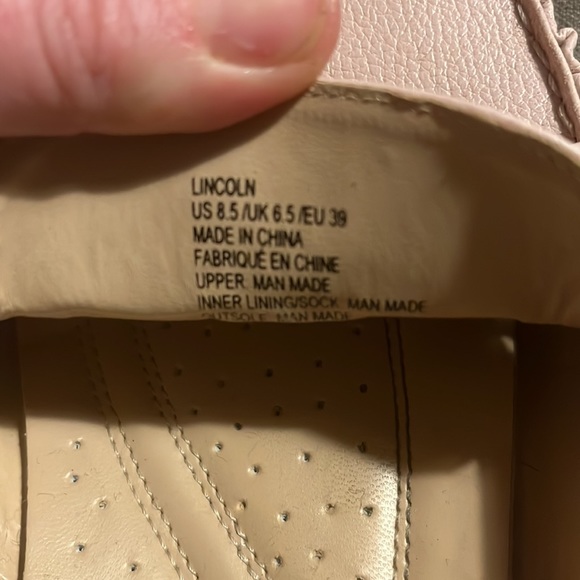 Almost new soft pink loafers for the busy work day. - Picture 3 of 6